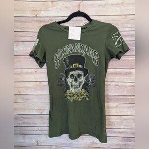 Grunt Style Women’s Size L Shenanigans Skull Graphic Tee Green St. Patrick’s Day